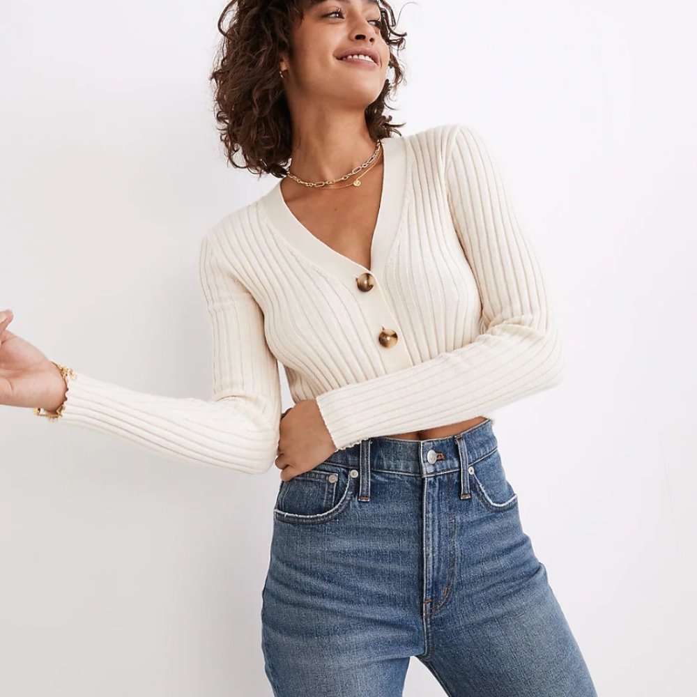 Madewell Brenville Crop Cardigan Sweater in Cream - Size Small (S)